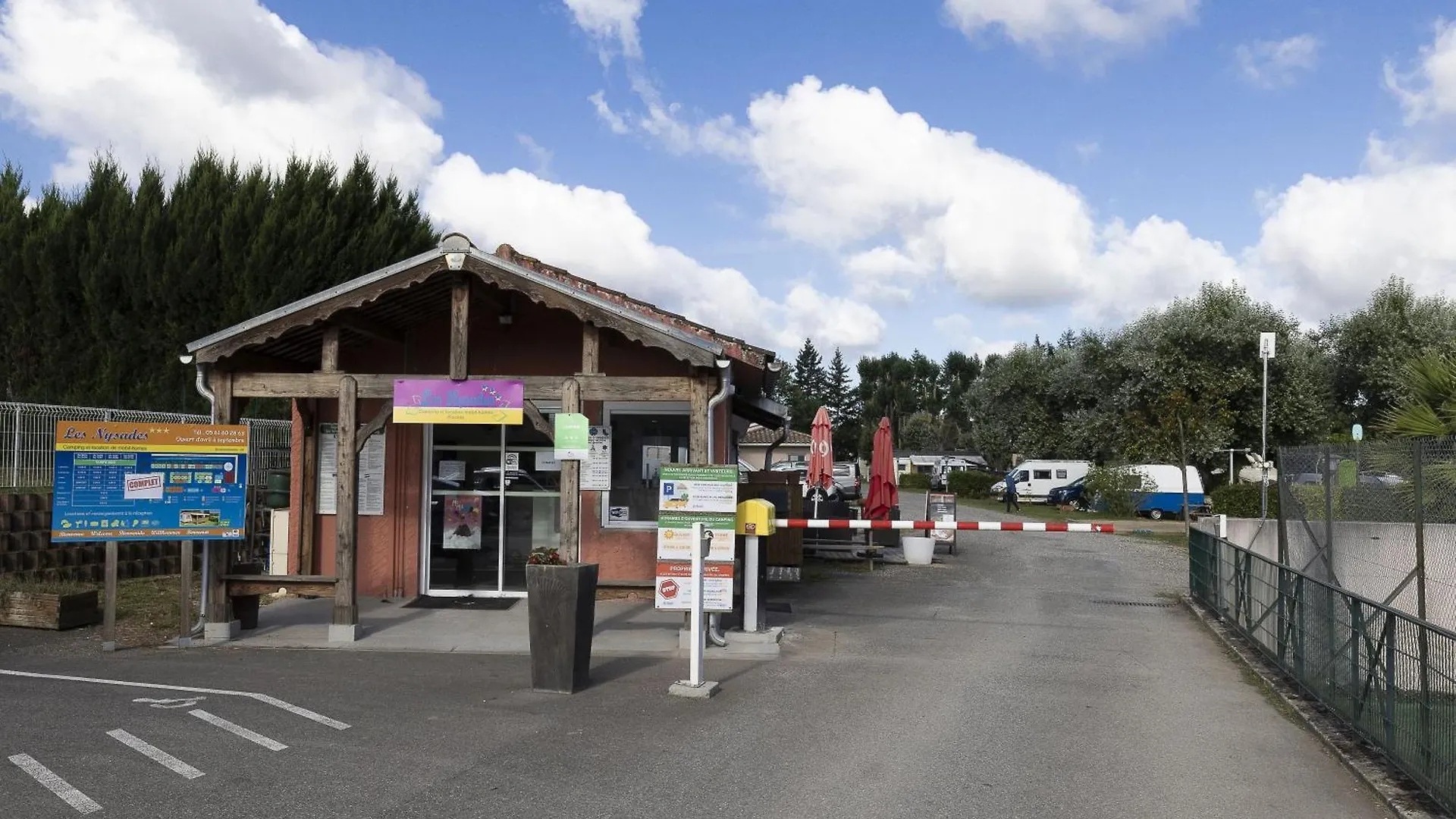 Camping Les Nysades Mirepoix  Mirepoix (Ariege)